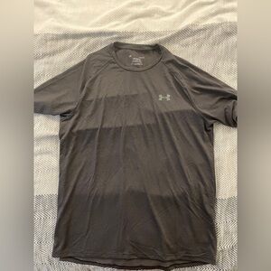 Under Armour Sports Shirt
